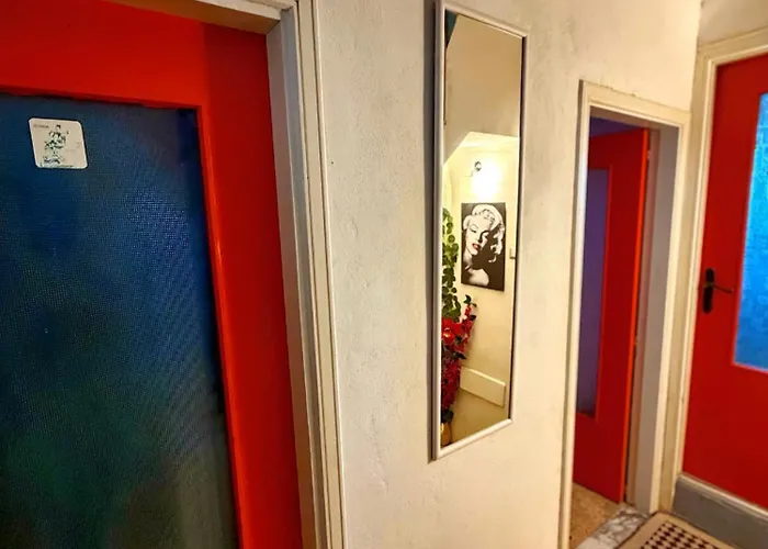 Sharon's Dream House Nyaraló *