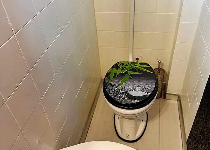 Sharon's Dream House *